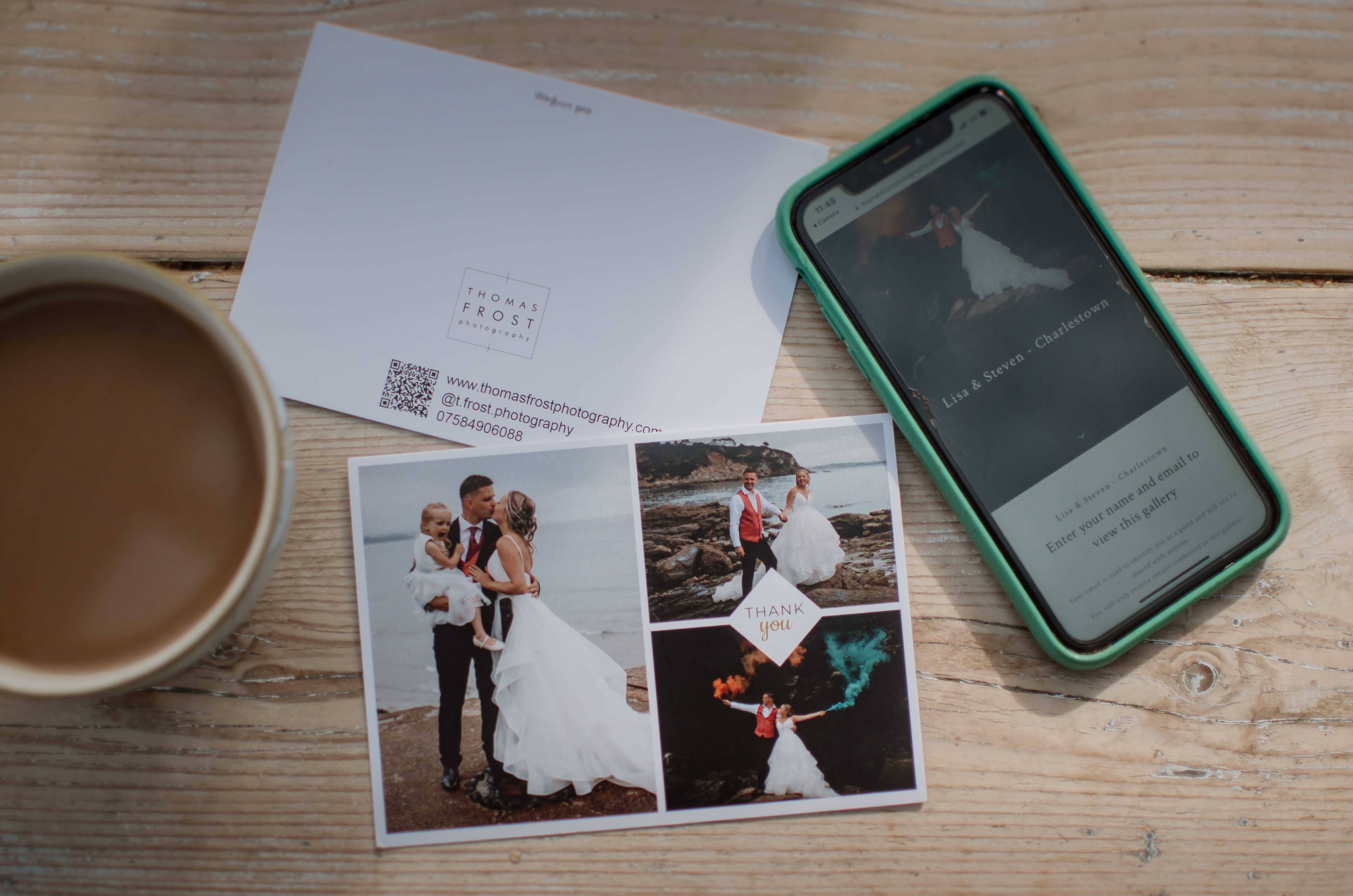AR Wedding Cards: How Hybrid Photographers Can Share Photo + Video in One Stunning Keepsake